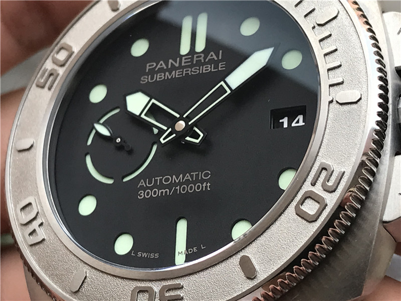 VS厂沛纳海PAM00984腕表详细评测-具有环保意义的腕表  第11张