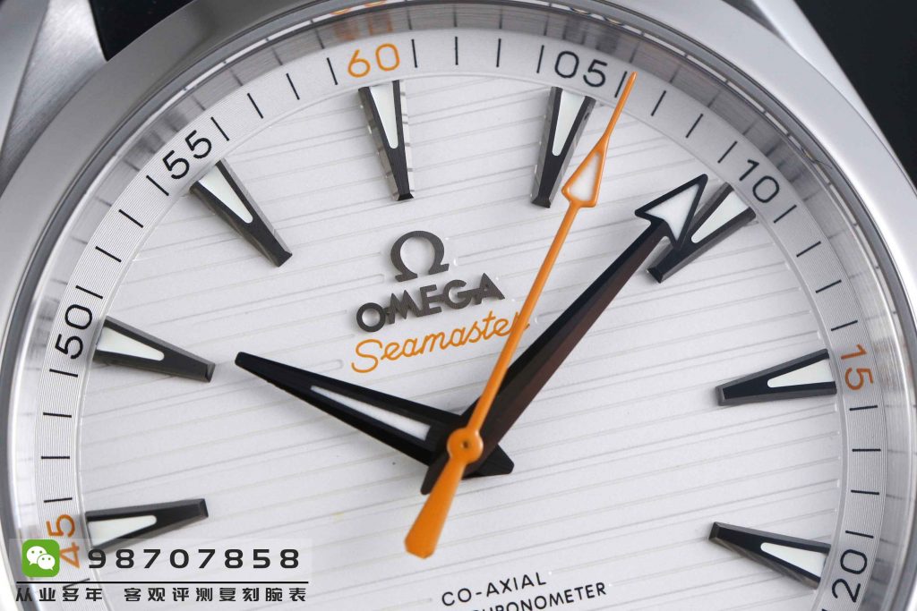 VS厂欧米茄海马150柚木白盘橙针橡胶表带腕表详细评测  第7张
