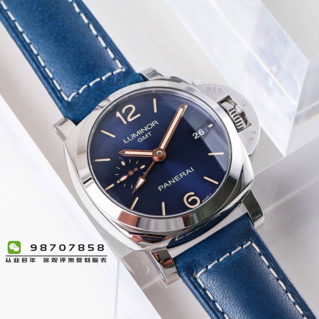 VS厂沛纳海PAM688GMT蓝面腕表-适合出行佩戴的腕表  第4张
