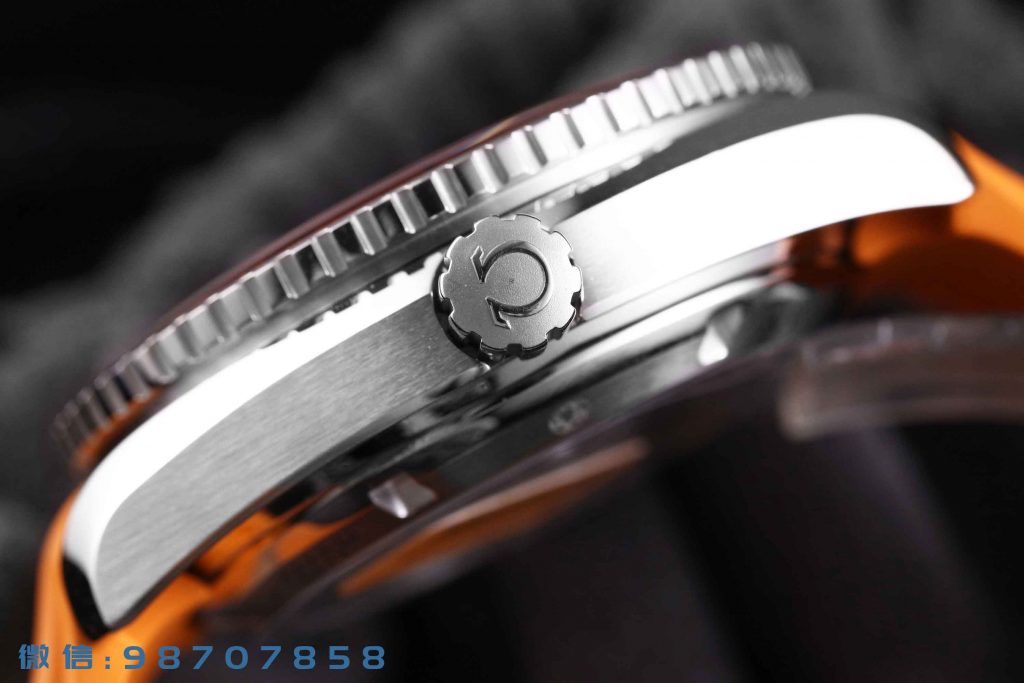 VS厂欧米茄海马600m骚橙圈42MM腕表详细评测  第6张