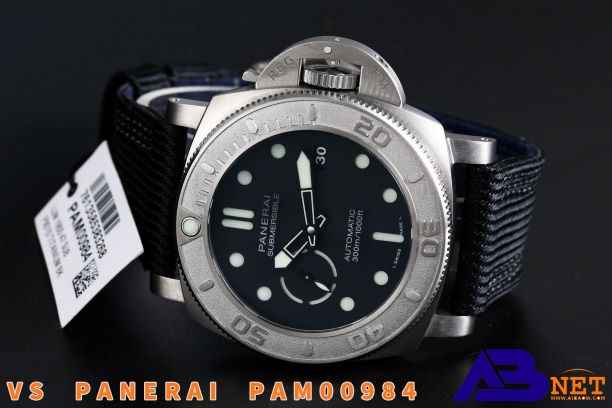 VS厂沛纳海PAM00984迈克霍恩版钛金属腕表详细评测  第4张