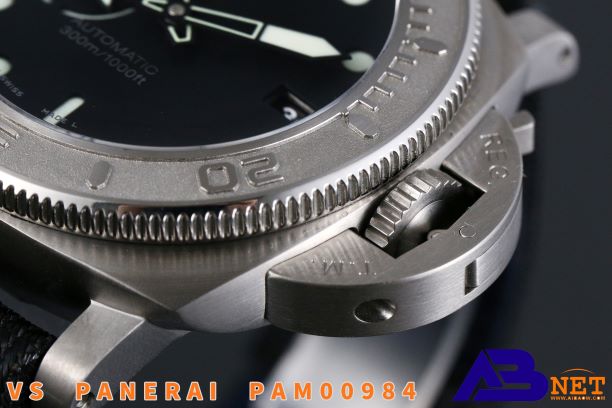 VS厂沛纳海PAM00984迈克霍恩版钛金属腕表详细评测  第10张