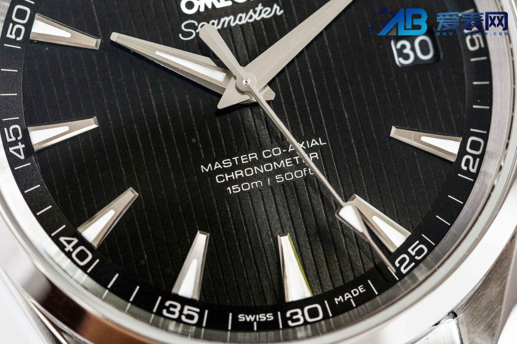 VS厂欧米茄海马150米231.10.42.21.06.001黑盘腕表做工如何  第6张
