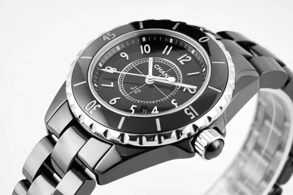 XF厂复刻香奈儿J12系列H0682腕表还原程度如何  第5张