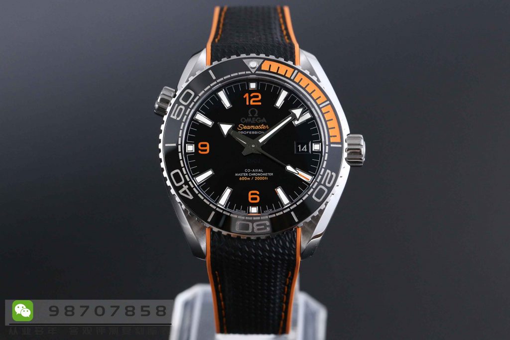 VS厂欧米茄海马系列600米四分之一橙腕表做工如何  第4张