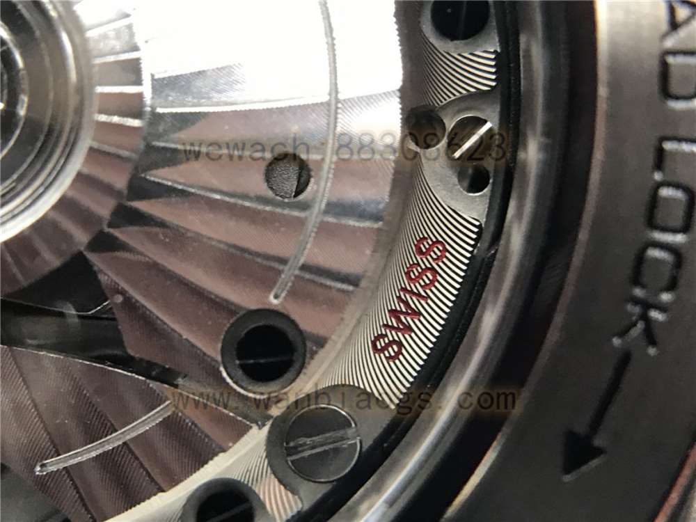 VS厂欧米茄陶瓷海马300黑暗骑士复刻表做工评测-实拍展示 第14张