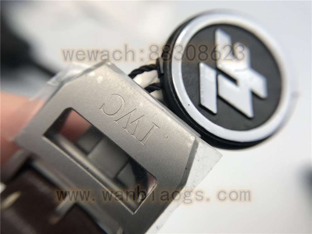 ZF厂万国V2版陶瓷大飞复刻表做工评测-实拍展示 第17张