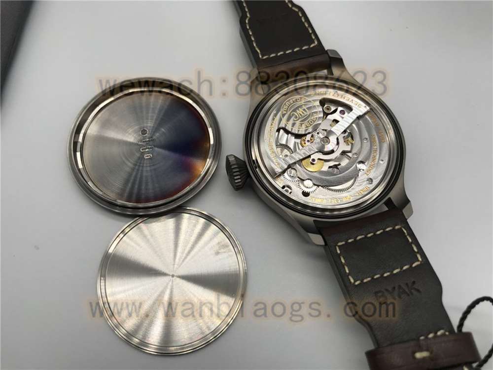 ZF厂万国V2版陶瓷大飞复刻表做工评测-实拍展示 第25张