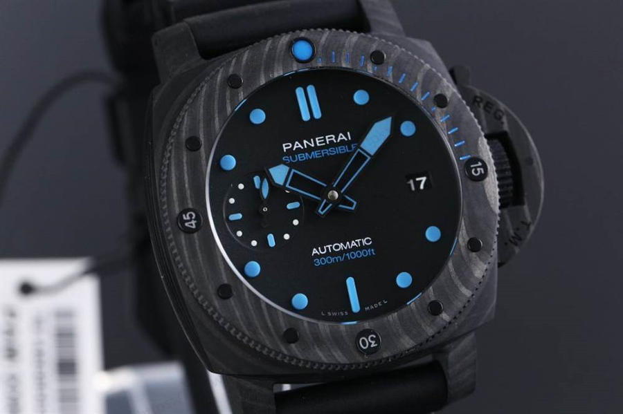 VS厂沛纳海PAM00960碳纤维腕表评测 第2张